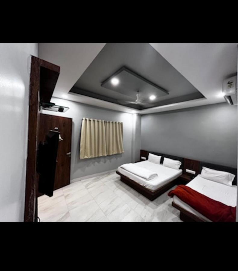 Hotel Shankar Удджайн Екстер'єр фото